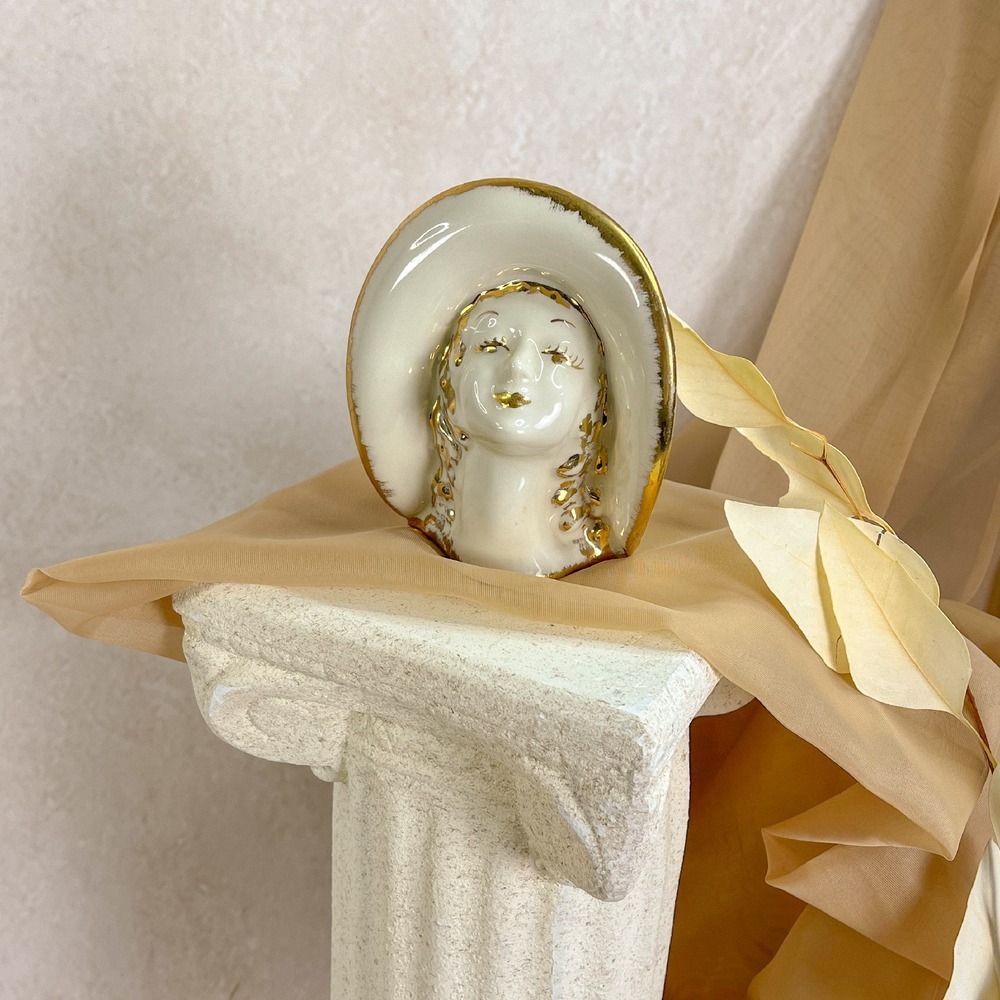 Lady Bust Head Vase with Hat Cream and Gold